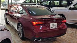 تويوتا أفالون